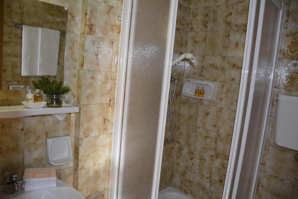 Locanda Pensione Maria Vigo di Fassa Szoba fotó